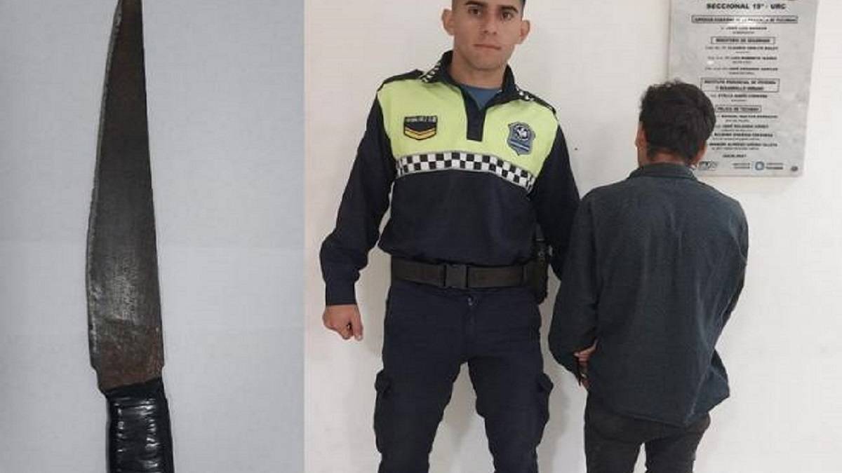 Quedó detenido por amenazar a su pareja con un cuchillo y agredir