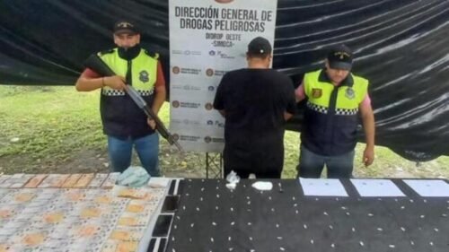 Repartía drogas 