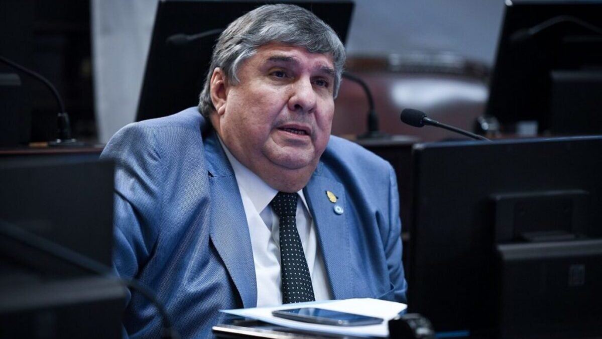 José Mayans
